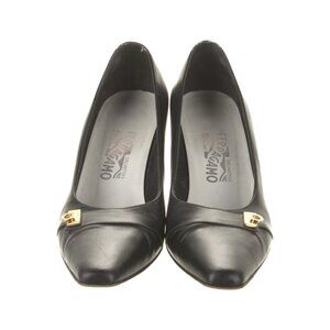SALVATORE FERRAGAMO  Classic Leather Pumps